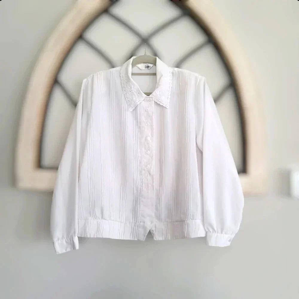 Vintage 70s Elegancia Embroidered Ivory Button Up Crinkle Blouse Size MP